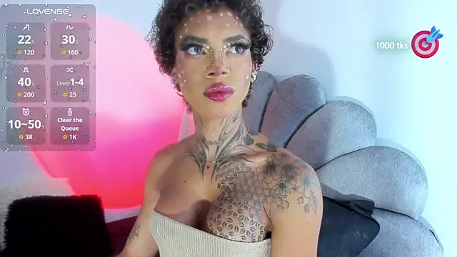 Snapshot of michell_danna chatting on 31, 10, 2025 michell danna online show from 31, 10, 2025