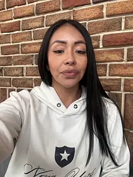 MarianaSandoval27 online show from 9, 3, 2026