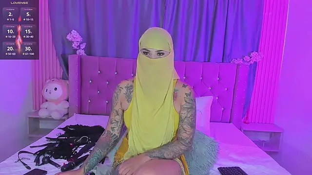 Nayla-Mouna online show from 16, 4, 2026