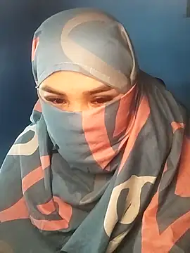 Nayla-Mouna online show from 30, 10, 2025