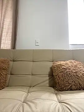 mia evanss26 online show from 11, 11, 2025