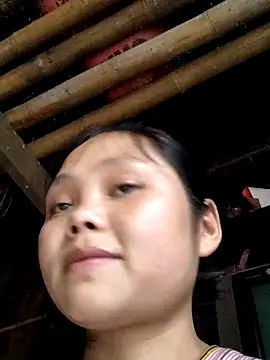 Snapshot of omiu-baby chatting on 6, 5, 2026 omiu-baby online show from 6, 5, 2026