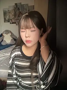 SarahBeii online show from 26, 10, 2025