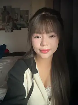 SarahBeii online show from 3, 11, 2025