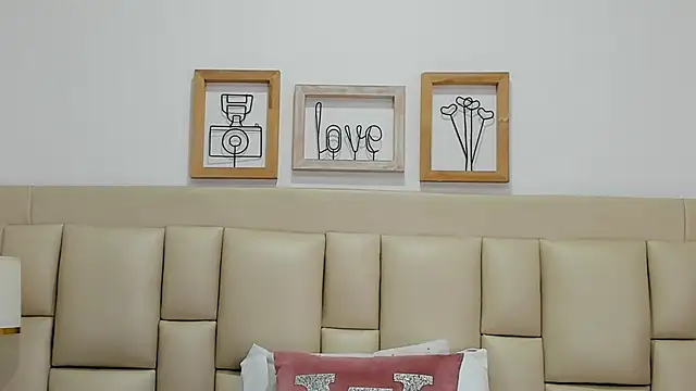 EbonyLudovica online show from 27, 11, 2025