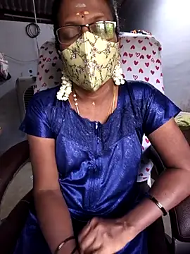 Snapshot of umashreetamil chatting on 11, 6, 2026 umashreetamil online show from 11, 6, 2026