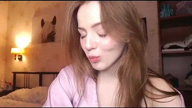 Olivia Mens online show from 5, 10, 2025