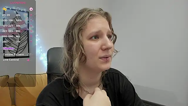 Hailey Foxy online show from 11, 2, 2026