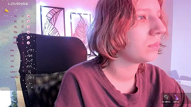 Hailey Foxy online show from 3, 11, 2025