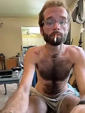 Snapshot of hungspundick1 chatting on 3, 10, 2025 hungspundick1 online show from 3, 10, 2025