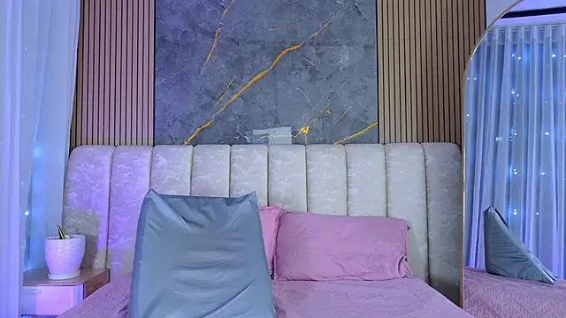 mia scot online show from 18, 4, 2026