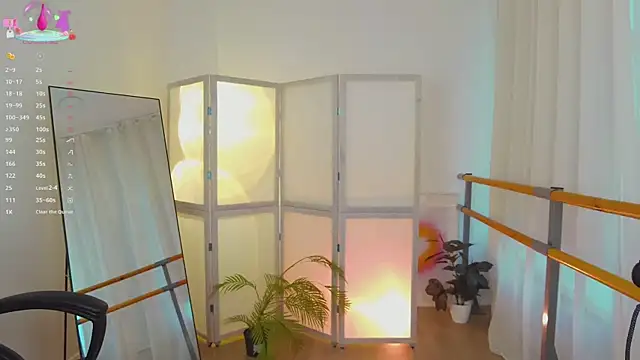 Lina Glow online show from 22, 10, 2025