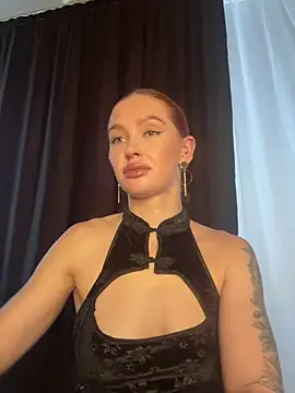 Snapshot of LittleFox___ chatting on 9, 7, 2026 LittleFox online show from 9, 7, 2026