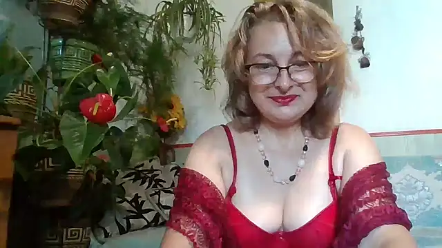 Snapshot of ZhannaLove480 chatting on 21, 9, 2025 ZhannaLove480 online show from 21, 9, 2025