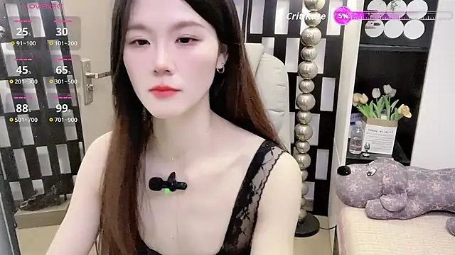 Yueyue-MM online show from 4, 3, 2026