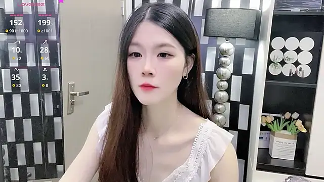 Yueyue-MM online show from 22, 10, 2025