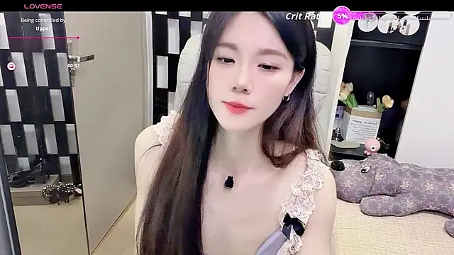 Snapshot of Yueyue-MM chatting on 11, 7, 2026 Yueyue-MM online show from 11, 7, 2026