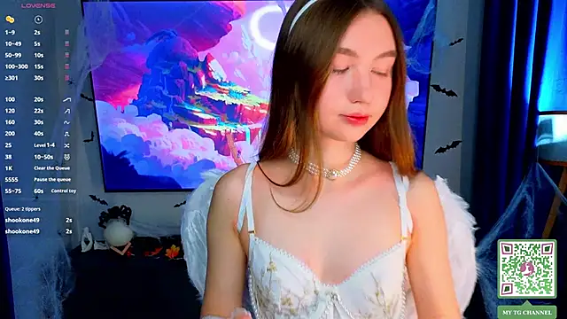 ElfredaTupy online show from 16, 11, 2025