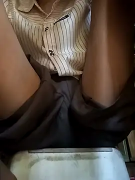 simi-lucy online show from 28, 10, 2025