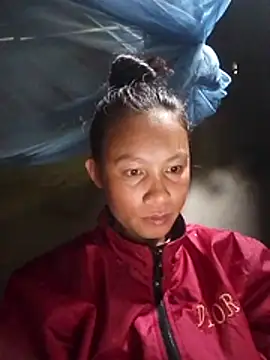 simi-lucy online show from 18, 11, 2025