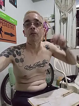 dinho carioca online show from 9, 3, 2026