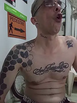 dinho carioca online show from 25, 3, 2026