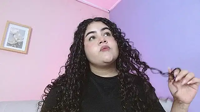 lourdes moon22 online show from 15, 10, 2025