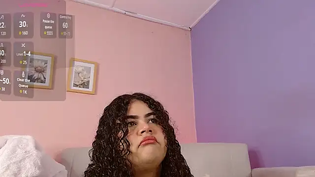 lourdes moon22 online show from 21, 10, 2025