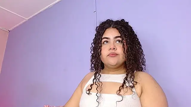 lourdes moon22 online show from 18, 10, 2025