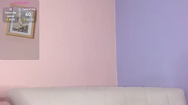 lourdes moon22 online show from 17, 10, 2025