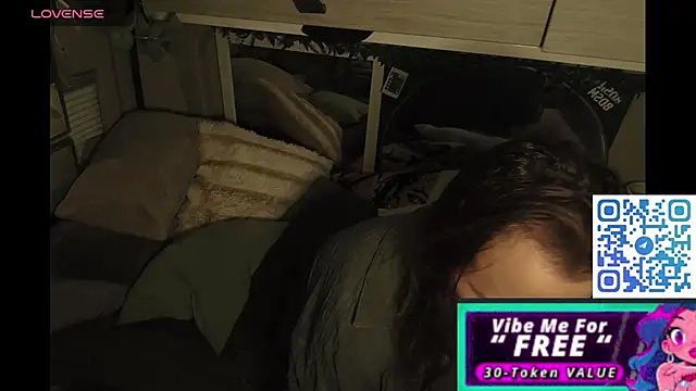 JuliCarl online show from 13, 2, 2026