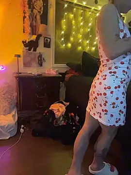 d3luluxx online show from 15, 11, 2025