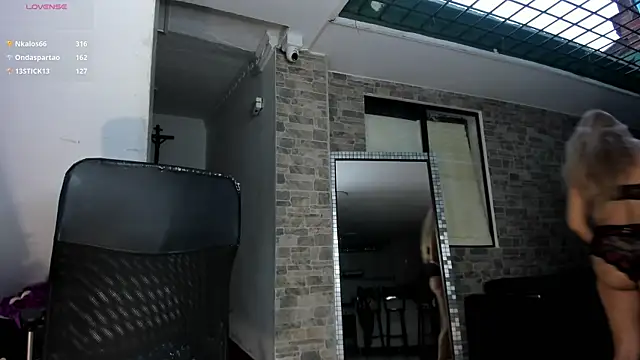  SARAI DUPONT online show from 13, 4, 2026