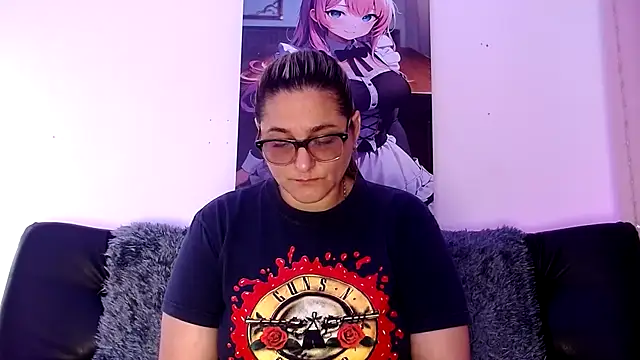 Snapshot of LAHILA_COOPERR chatting on 21, 11, 2025 LAHILA COOPERR online show from 21, 11, 2025