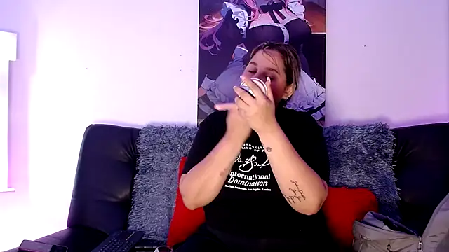 Snapshot of LAHILA_COOPERR chatting on 20, 11, 2025 LAHILA COOPERR online show from 20, 11, 2025