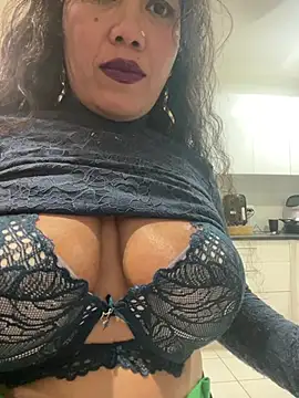 Snapshot of Lindarossyta chatting on 18, 7, 2026 Lindarossyta online show from 18, 7, 2026