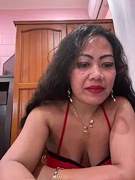 Snapshot of Lindarossyta chatting on 19, 7, 2026 Lindarossyta online show from 19, 7, 2026