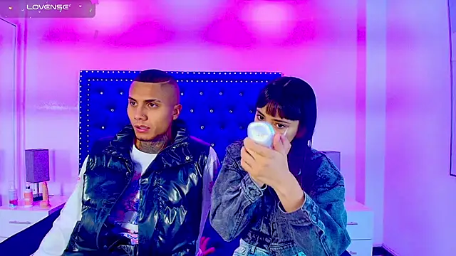 Damian and roxanne online show from 18, 4, 2026