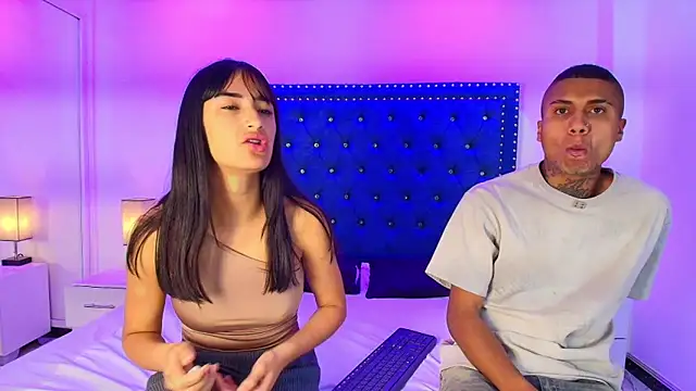 Damian and roxanne online show from 28, 2, 2026