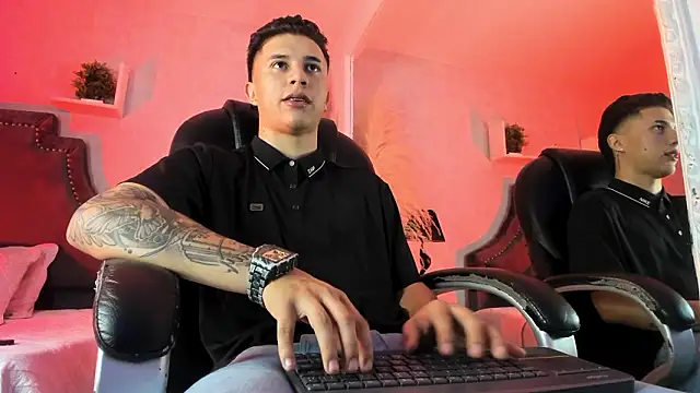 liaamsmiith  online show from 7, 2, 2026