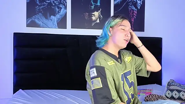 AngelFlexxx online show from 15, 4, 2026