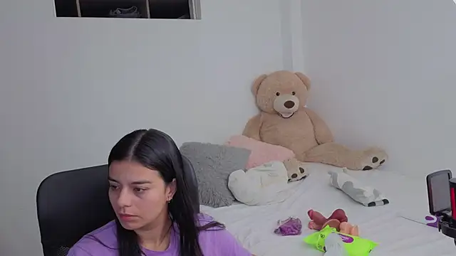 valerihouse online show from 24, 2, 2026