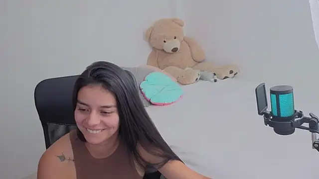 valerihouse online show from 29, 3, 2026