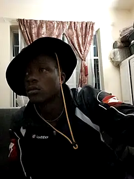 Snapshot of mojeemore chatting on 25, 10, 2025 mojeemore online show from 25, 10, 2025