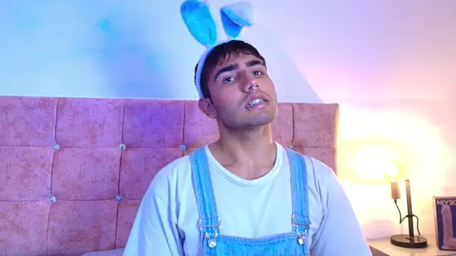 Ares Alpha online show from 9, 10, 2025