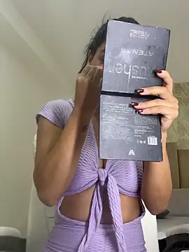 Scarlett 12 online show from 15, 3, 2026