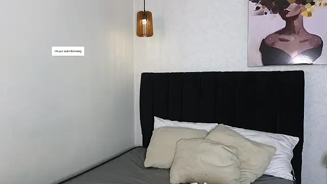 Snapshot of antonellariva_ chatting on 6, 5, 2026 antonellariva online show from 6, 5, 2026