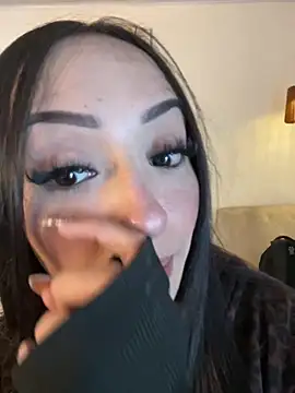 Snapshot of antonellariva_ chatting on 2, 6, 2026 antonellariva online show from 2, 6, 2026