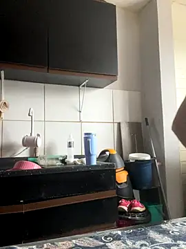 bruna438 online show from 2, 11, 2025