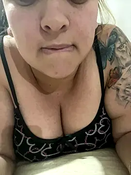 bruna438 online show from 6, 11, 2025